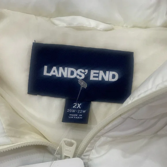 Lands End Women’s Puffer Down Vest - Picture 7 of 10